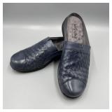 Ladies Navy Soft Walk Shoes 8M