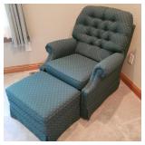 Green LA-Z-BOY Armchair Green LA-Z-BOY Armchair
