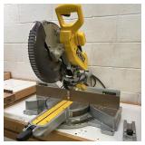 DeWalt Double Bevel Sliding Compound Miter Saw