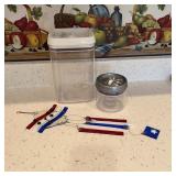 2 Air Tight Containers & WindChimes 2 Air Tight Containers & WindChimes