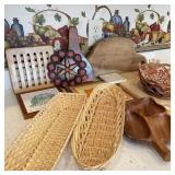 Lot of Trivets & Cutting Boards Lot of Trivets & Cutting Boards