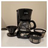 Mr Coffee 4 Cup Coffee Maker w/ Filters Mr Coffee 4 Cup Coffee Maker w/ Filters