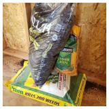 Weed Killer, Brown Mulch and Insect Killer Lot