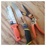 Yard Cutters/Knives