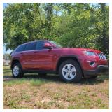 2014 Jeep Grand Cherokee Laredo 4WD 6 Cylinders