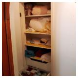 Contents of Linen Close Contents of Linen Close