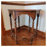 Vintage Hexagonal Table Vintage Hexagonal Table