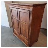 Ethan Allen Modern Media Cabinet Ethan Allen Modern Media Cabinet