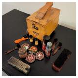 Vintage Esquire Shoe Cleaning Kit Vintage Esquire Shoe Cleaning Kit