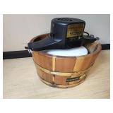 Sterling Wooden 5 Qt. Icecream Freezer Sterling Wooden 5 Qt. Icecream Freezer