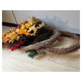 Lot of 3 Holiday Wreaths Lot of 3 Holiday Wreaths