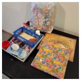 Gift Bags w/Assorted Greeting Cards and Supplies Gift Bags w/Assorted Greeting Cards and Supplies