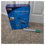 Pedal Exerciser w/ Felxbar Pedal Exerciser w/ Felxbar