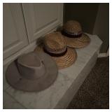 Assorted Men's Outdoor Hats Assorted Men's Outdoor Hats