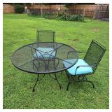 Round Metal Mesh Patio Set