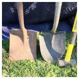 Assorted Lot of Outside Yard Tools Assorted Lot of Outside Yard Tools