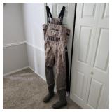 Frogg Togg Size 11 Dry Hunt Bibs Frogg Togg Size 11 Dry Hunt Bibs