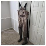 Frogg Togg Size 11 Dry Hunt Bibs