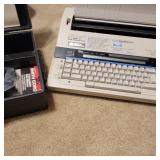Smith-Corona XD9500 Typewriter Smith-Corona XD9500 Typewriter
