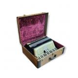 Vintage Sonora Made in Italy Accordion Vintage Sonora Made in Italy Accordion