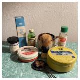 Vintage Medicine Cabinet Items w/ Shaving Item Vintage Medicine Cabinet Items w/ Shaving Item