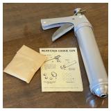 Wear-Ever Cookie Press Wear-Ever Cookie Press