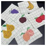 6 Kitchen Towels w/ Machine Appliqué Fruit 6 Kitchen Towels w/ Machine Appliqué Fruit