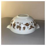 MCM Pyrex Early American Cinderella Bowl #443 MCM Pyrex Early American Cinderella Bowl #443