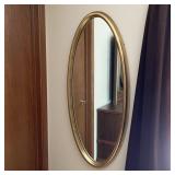 Vintage Oval Mirror Vintage Oval Mirror