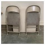 Folding Table w/ 4 Folding Durham Chairs Folding Table w/ 4 Folding Durham Chairs