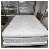 Spring Air Queen Mattress Set w/Box & Frame