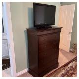 Ashley Furniture Wood Chest w/32' Vizio TV Ashley Furniture Wood Chest w/32' Vizio TV