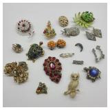 Lot of Vintage Costume Jewelry w/ Issues