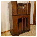 Antique Crossley Radio