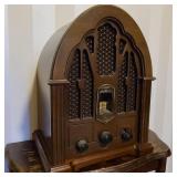 General Electric Model 7-4100JA Radio General Electric Model 7-4100JA Radio