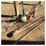 Lot w/ Posthole Diggers, Extinguisher, & T-Post Lot w/ Posthole Diggers, Extinguisher, & T-Post