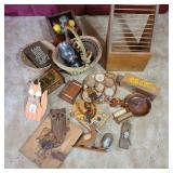 Large Lot of Vintage Wooden Decor w/ Fruit Box Large Lot of Vintage Wooden Decor w/ Fruit Box