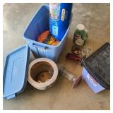 Birdseed, Feeders, & Pet Food Container Birdseed, Feeders, & Pet Food Container