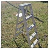 Aluminum Ladder