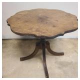 Small Vintage Imperial Table