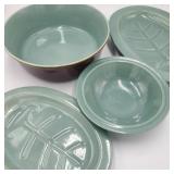 Red Wing & USA Bowl & Platter Lot Red Wing & USA Bowl & Platter Lot
