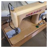 Sewmor Sewing Machine