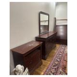 Bedroom set
