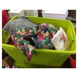 Large Tote Table Cloths incl. Lace