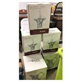 Madison & Max Baskets & Pitchers