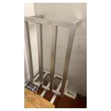 DUNNAGE RACKS 36"