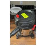 SMALL PORTER CABLE VACCUUM