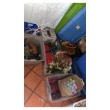 HOLIDAY DECORATIONS ON RIGHT