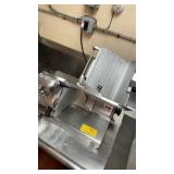 500L GLOBE SLICER WITH SHARPENER