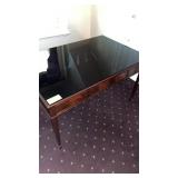 DESK WITH GLASS TOP